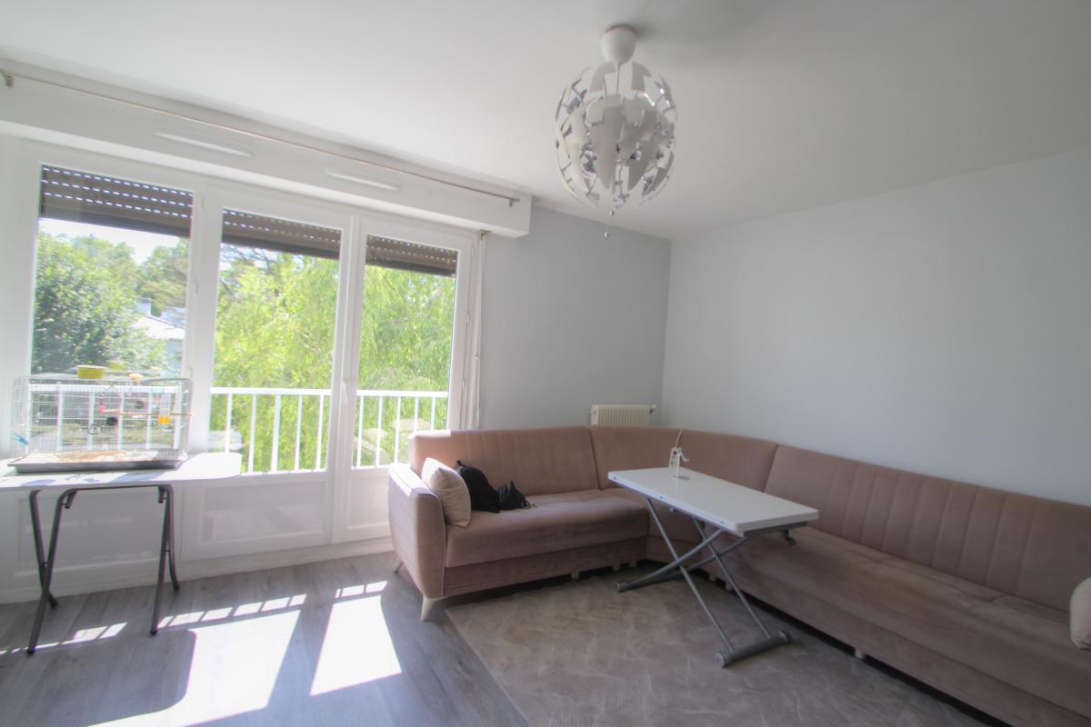 ✨ **Appartement F4 en bord de Loire – cadre exceptionnel !** ✨