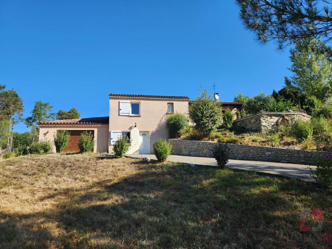 Maison 4 pièces de 130m² habitables sur un terrain de 1,8 hectare
