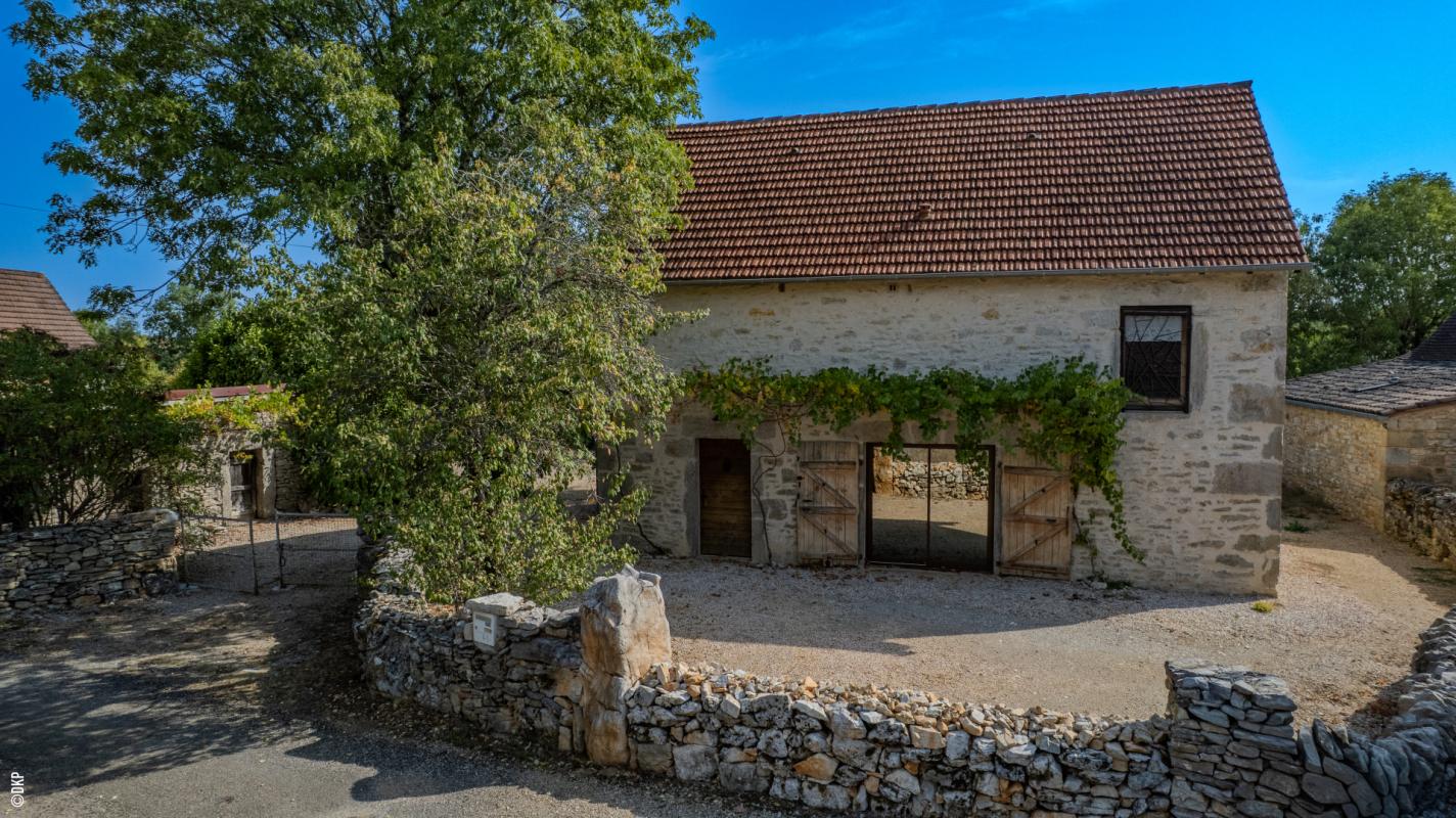 Secteur Figeac - Ravissante Maison de charme en pierre restaurée sur 1002 m² avec jacuzzi