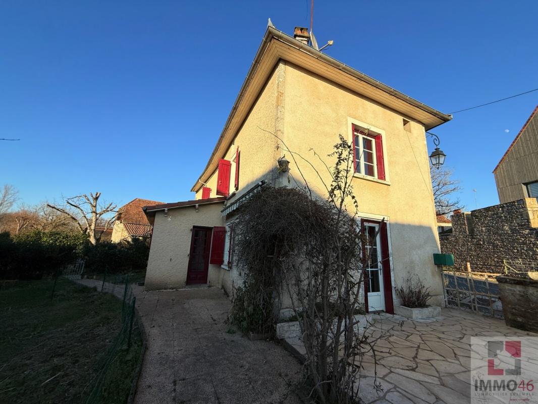 Maison de bourg 3 chambres à rafraichir
