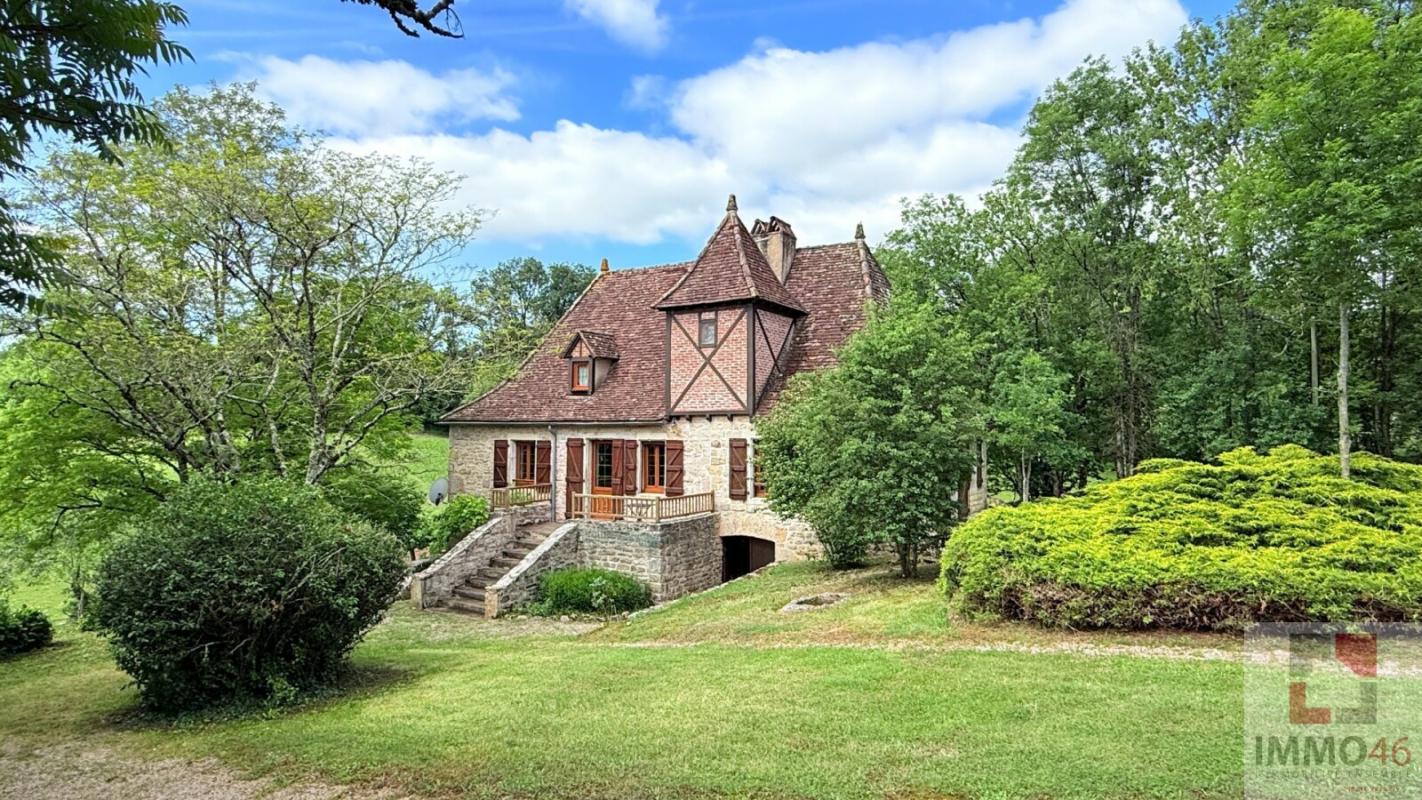 Maison quercynoise  6 piéces