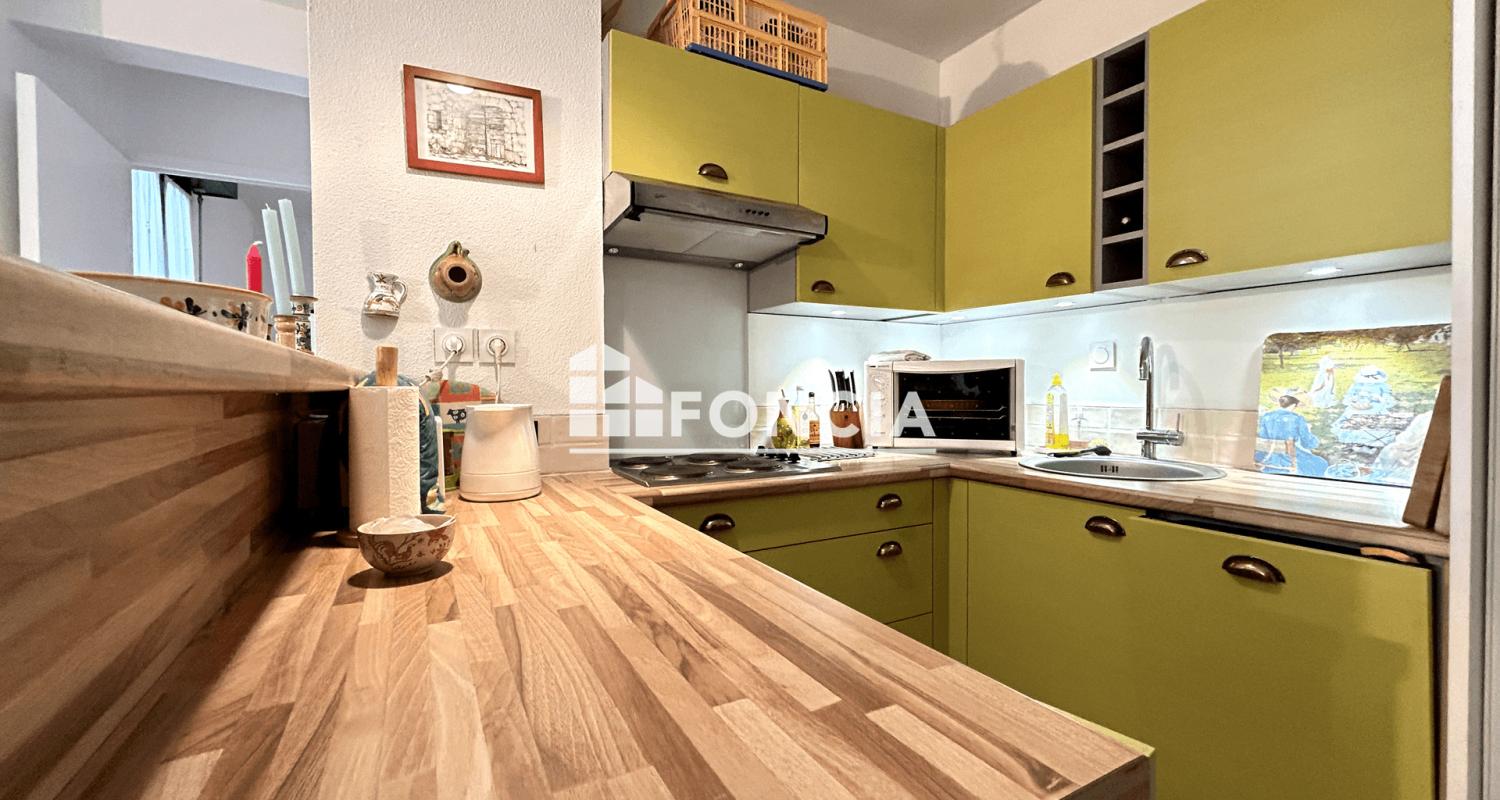 EN EXCLUSIVITE APPARTEMENT T2 AVEC TERRASSE ET PARKING