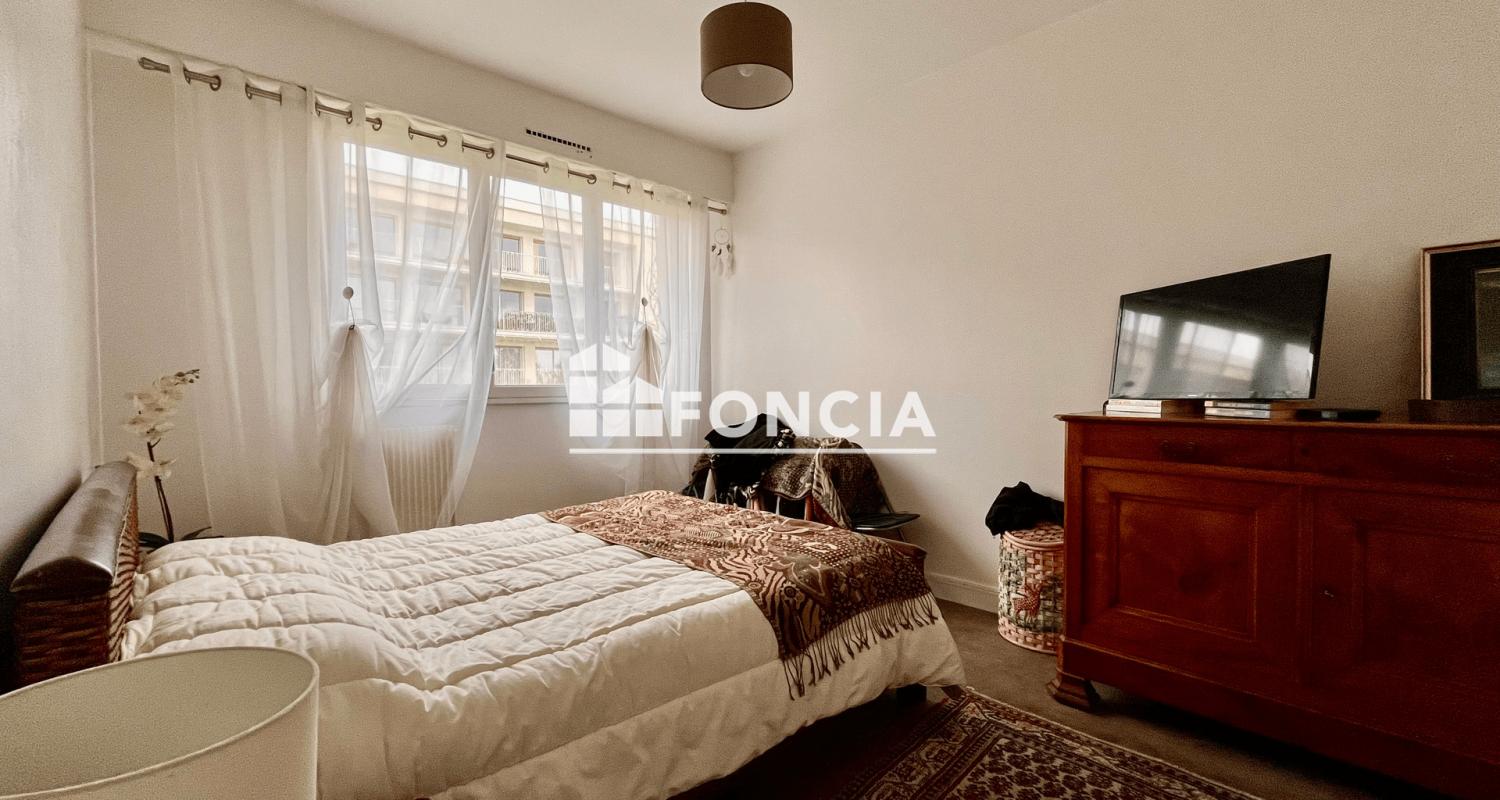 Appartement 3 pièces (86 m²) à vendre - Cholet (49300)
