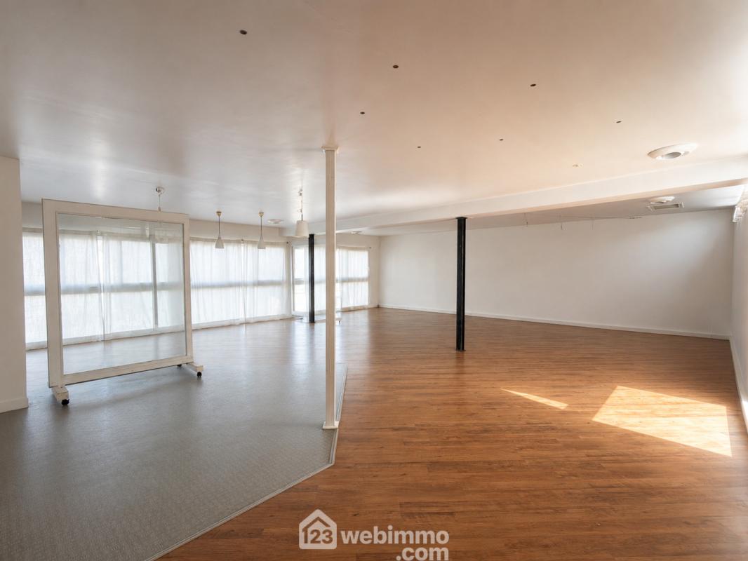 Appartement - 176.44m² - Mazé-Milon