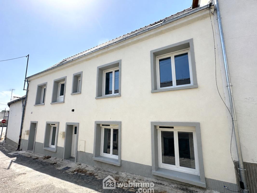Immeuble - 96m² - Mazé-Milon