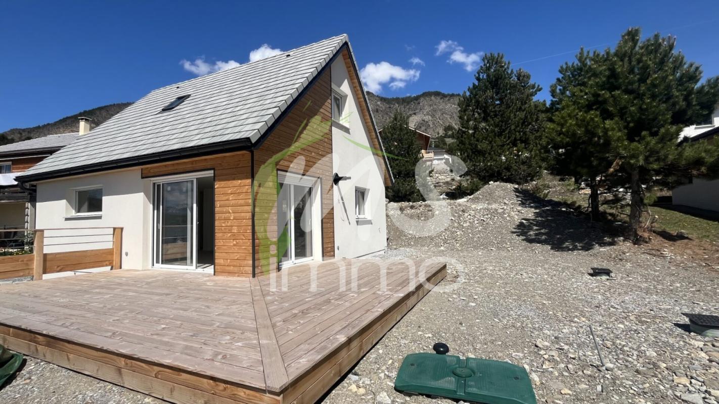 Maison T3 de 85 m² - LA BÂTIE NEUVE