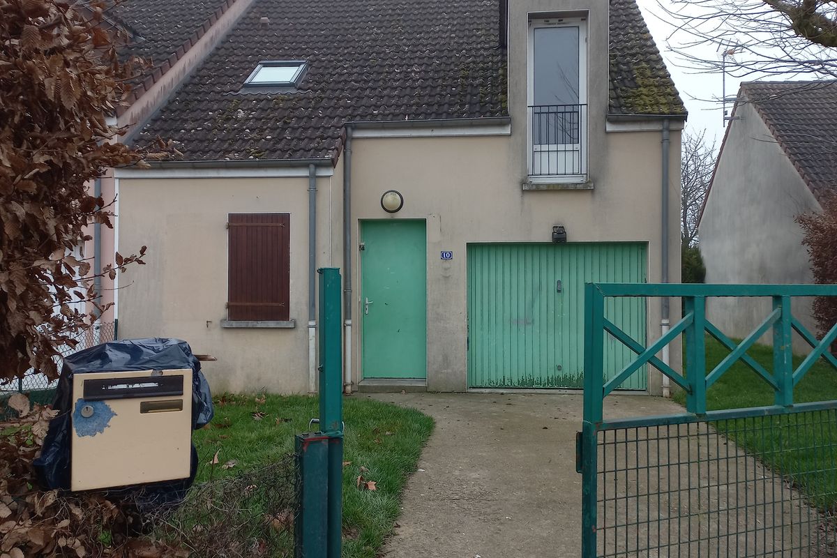10 rue de la Magdelaine - Pleurs