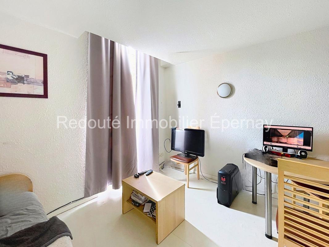 Bien d'investissement sous bail commercial T2 Epernay