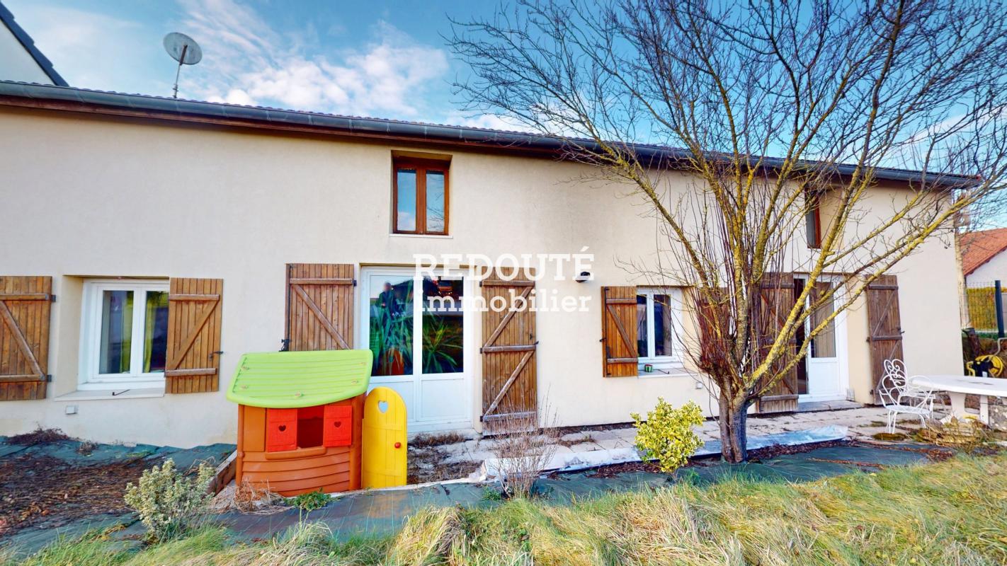 À vendre – Longère de charme avec mezzanine et faible consommation énergétique à Écury-sur-Coole