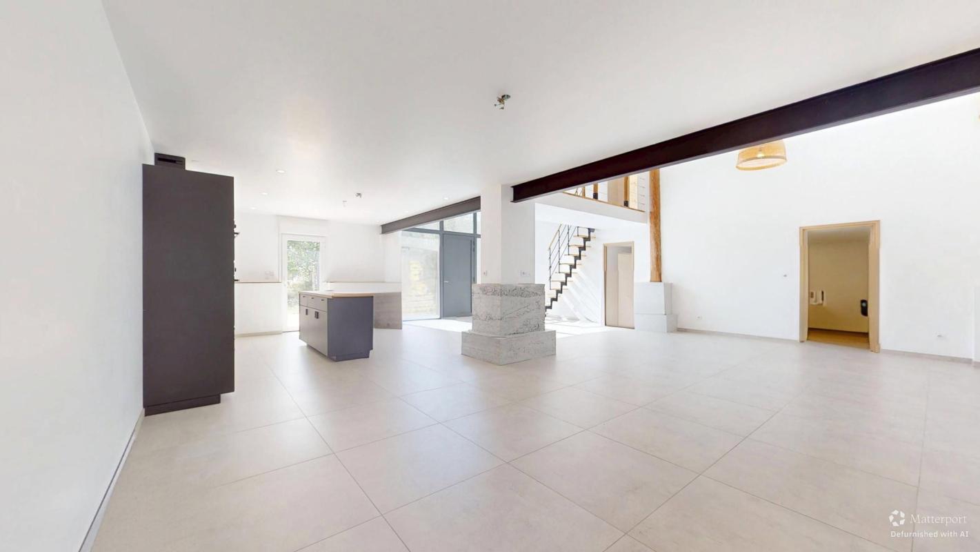 PROCHE REIMS - PRUNAY – GRANGE RÉNOVÉE - 4 CHAMBRES - JARDIN