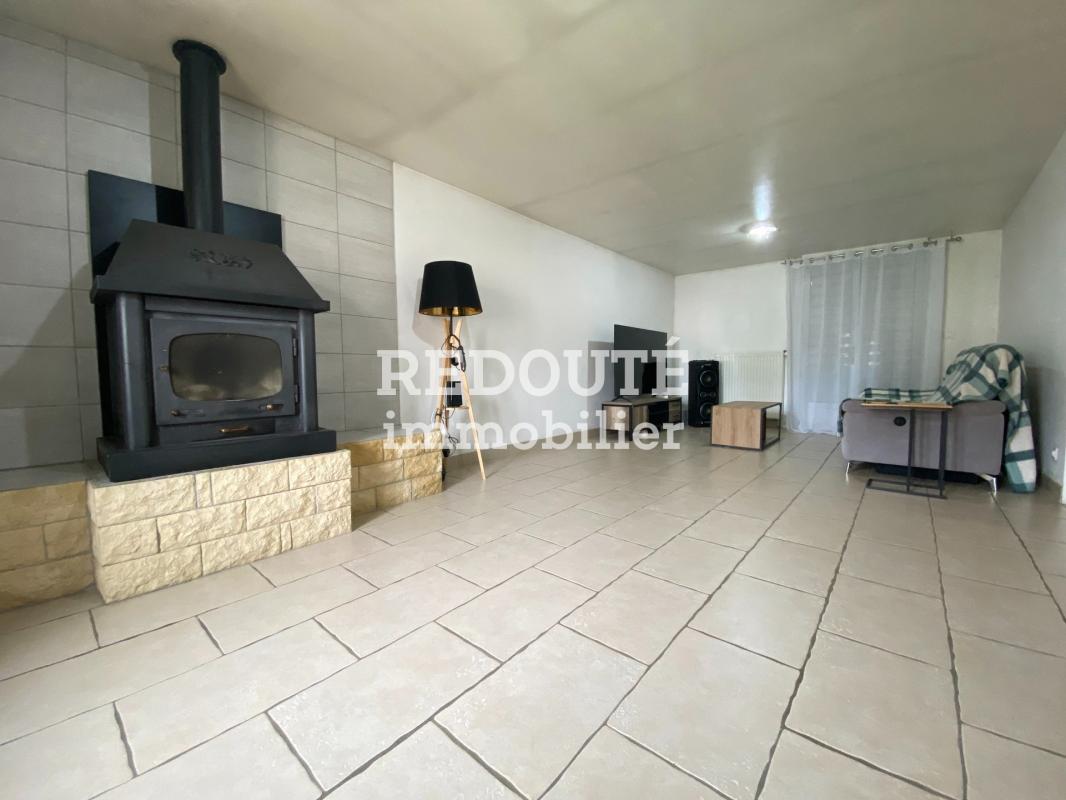 À 15 MINUTES DE RETHEL – MAISON 4 CHAMBRES – GRANGE – JARDIN – PARKINGS – FORT POTENTIEL