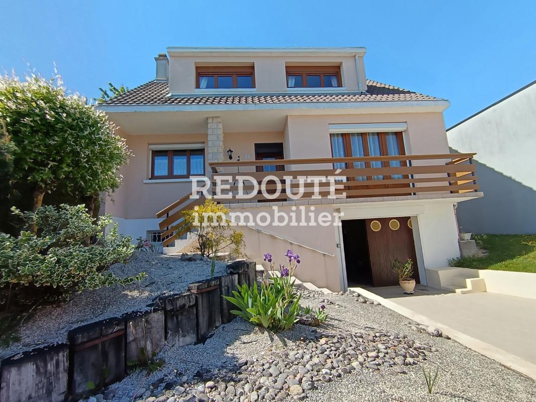 A vendre Maison type 7 proche Reims