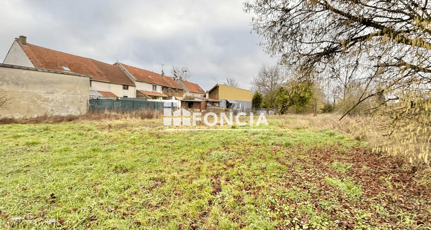 ENSEMBLE IMMOBILIER DIVISABLE TERRAIN MAISON ET GRANGE