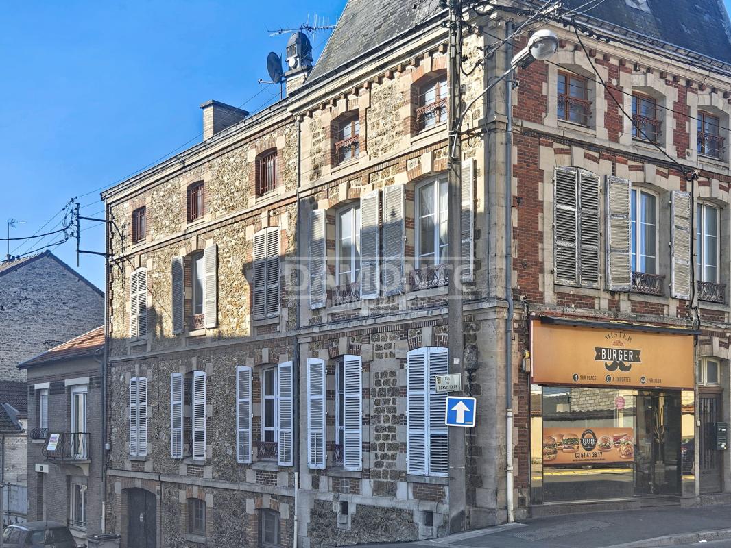 Immeuble idéalement situé dans un secteur attractif