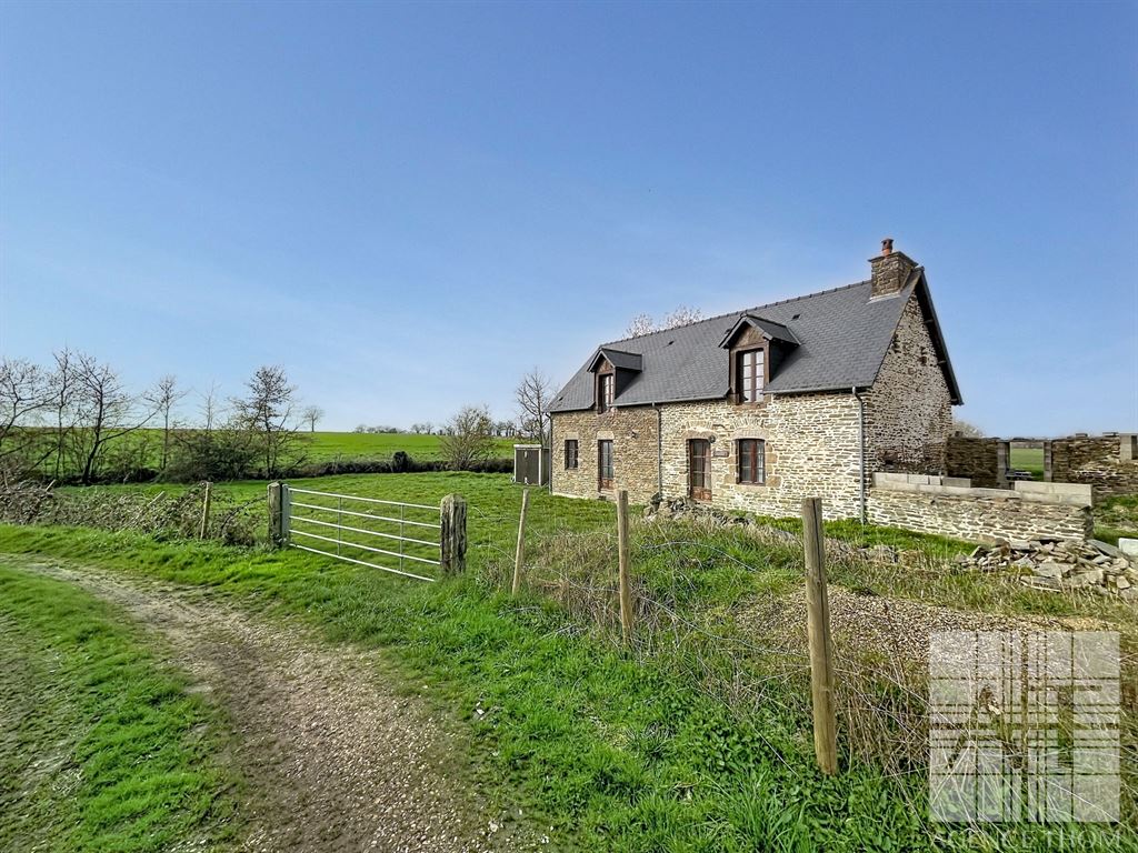 Charmante maison en pierre – 130 m² – Cadre champêtre exceptionnel