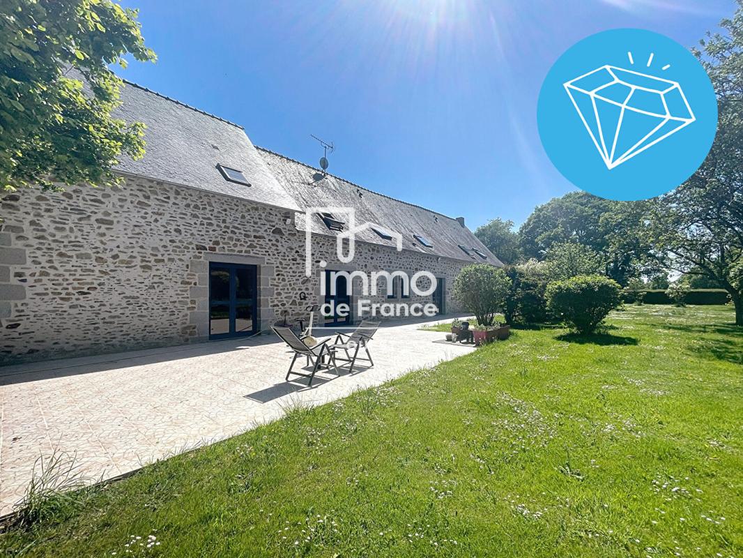 Maison EVRON - 356m²
