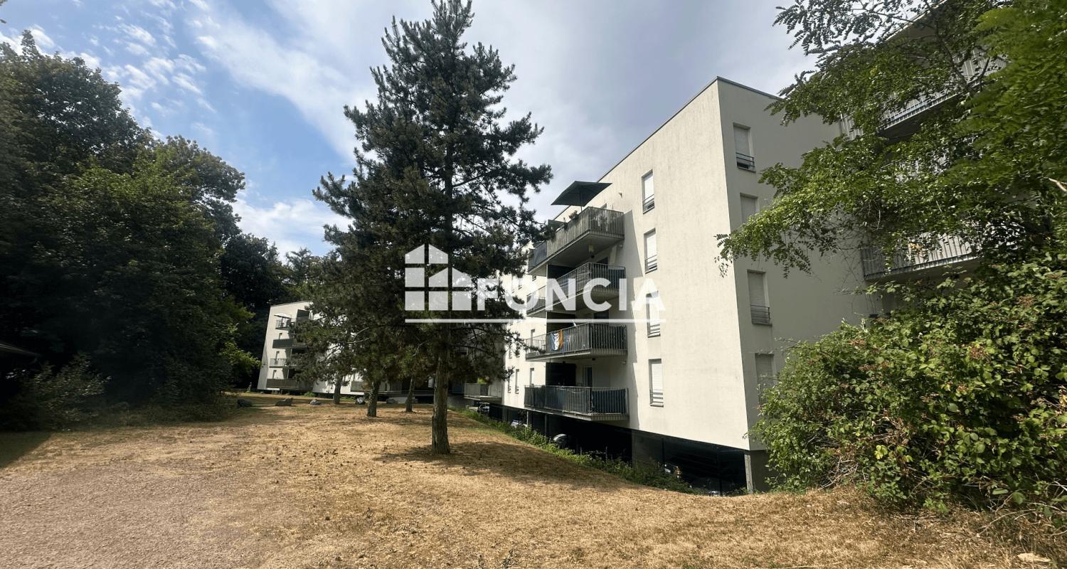NANCY MAXEVILLE PROCHE COMMERCES