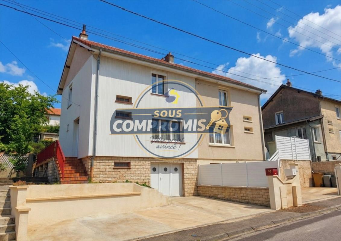 HOMECOURT : Exclusif - Charmante maison 3 chambres, jardin, garage