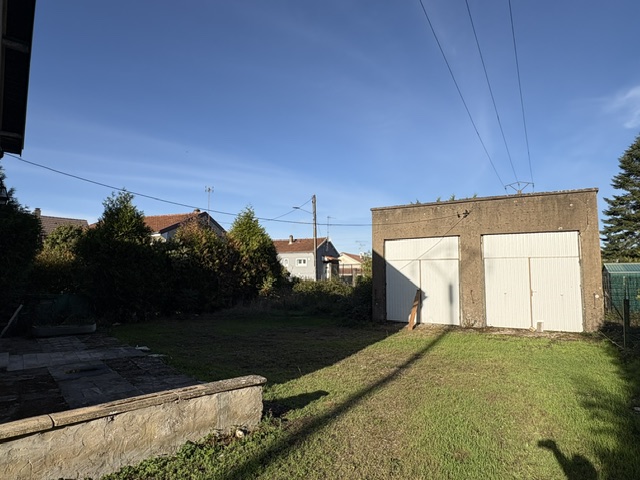 Grande maison individuelle à rénover de 280 m² prox Luxembourg
