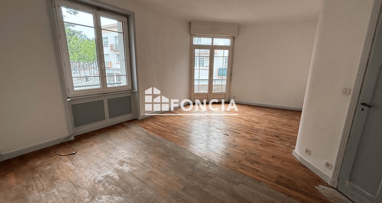 Appartement type 3 à proximité immédiate du centre-ville