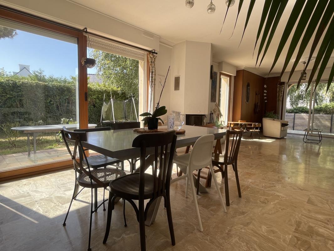 6 CHAMBRES - VIE DE PLAIN PIED - GRAND TERRAIN