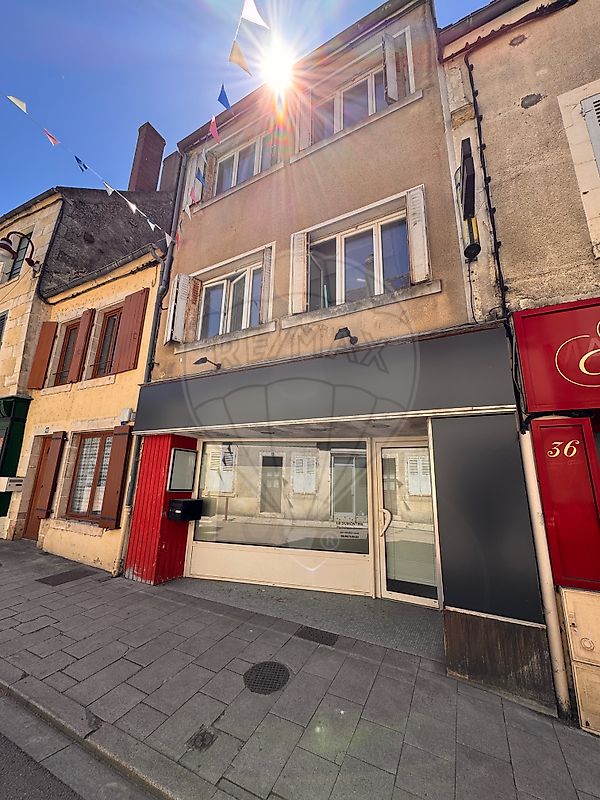 Immeuble 3 chambre(s) à vendre