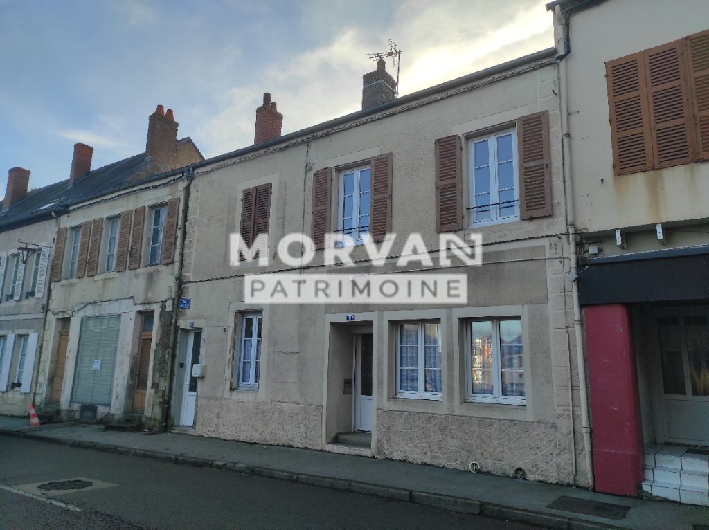 Dans la capitale Morvandelle