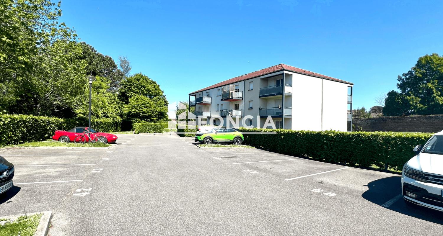 EXCLUSIVITE T2 DE 43m2 en RDJ avec BALCON et PARKING