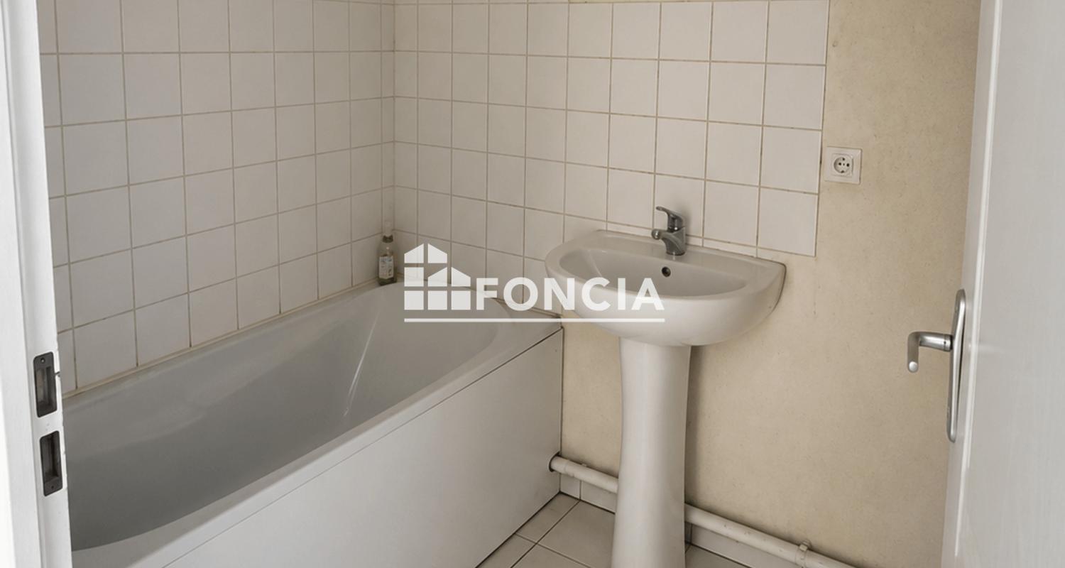 EXCLUSIVITE T2 DE 50 M2 AVEC TERRASSE ET PARKING
