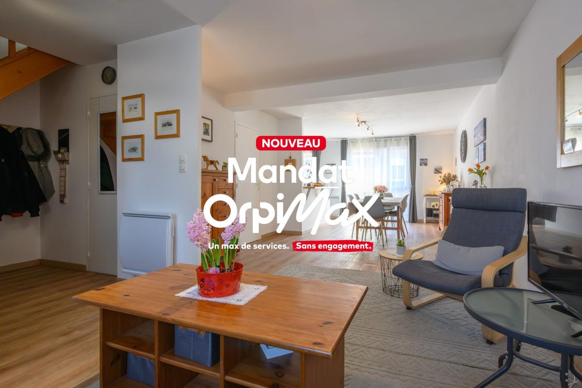 GRAND APPARTEMENT T3 + GARAGE + PLACE PARKING à Sin-le-Noble
