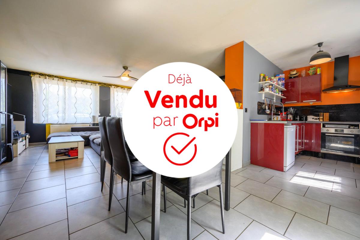 Maison A Vendre semi individuelle - Jardin - gge