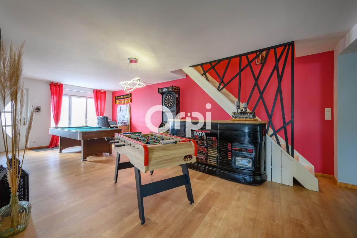 Maison 200m2, 3 chambres, jardin, garage sans travaux