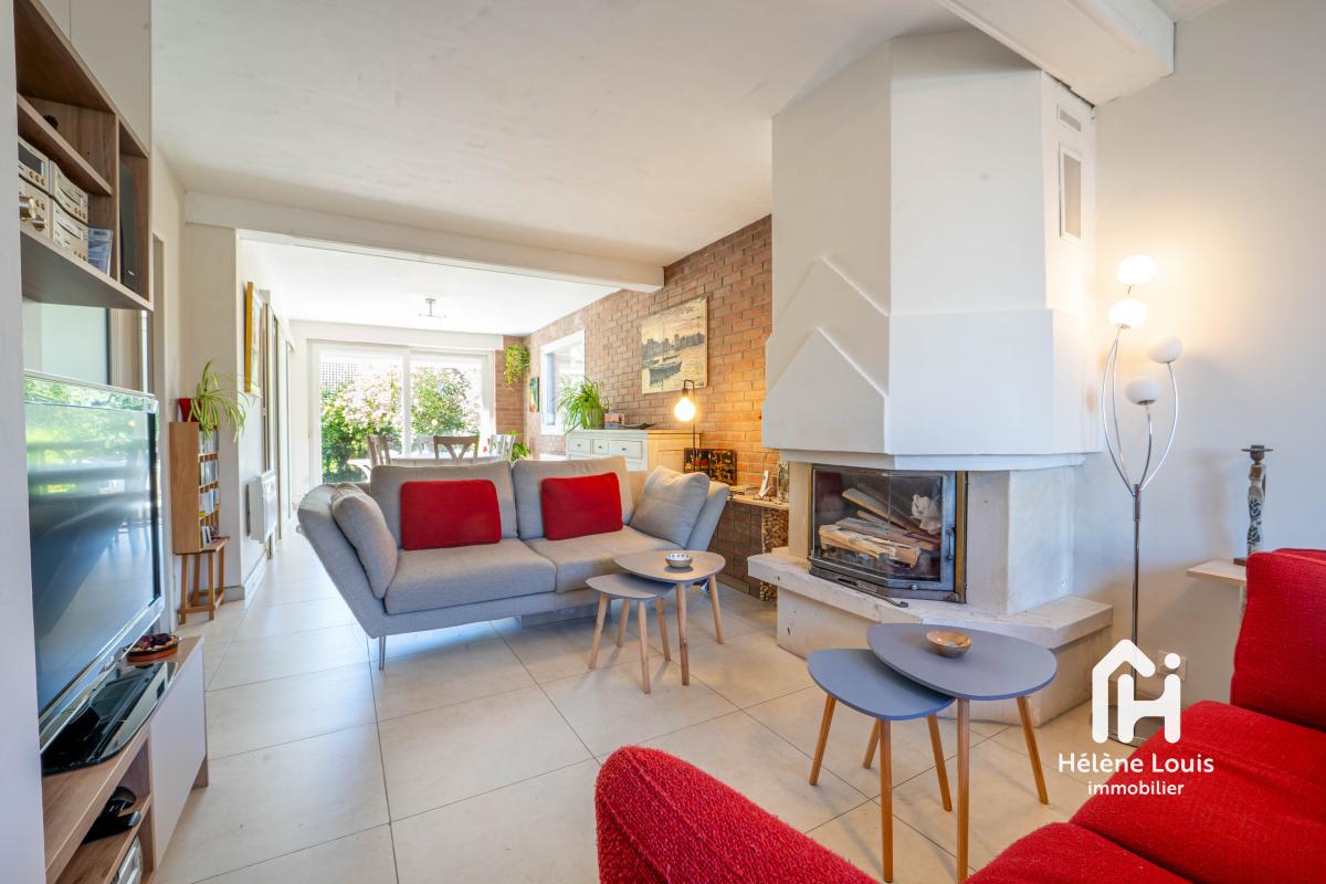 Jolie maison en semi plain-pied - 4 ch - 2 sdb - Jardin - Garage