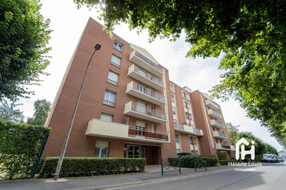 Joli appartement T3 - Balcon - Garage - Cave