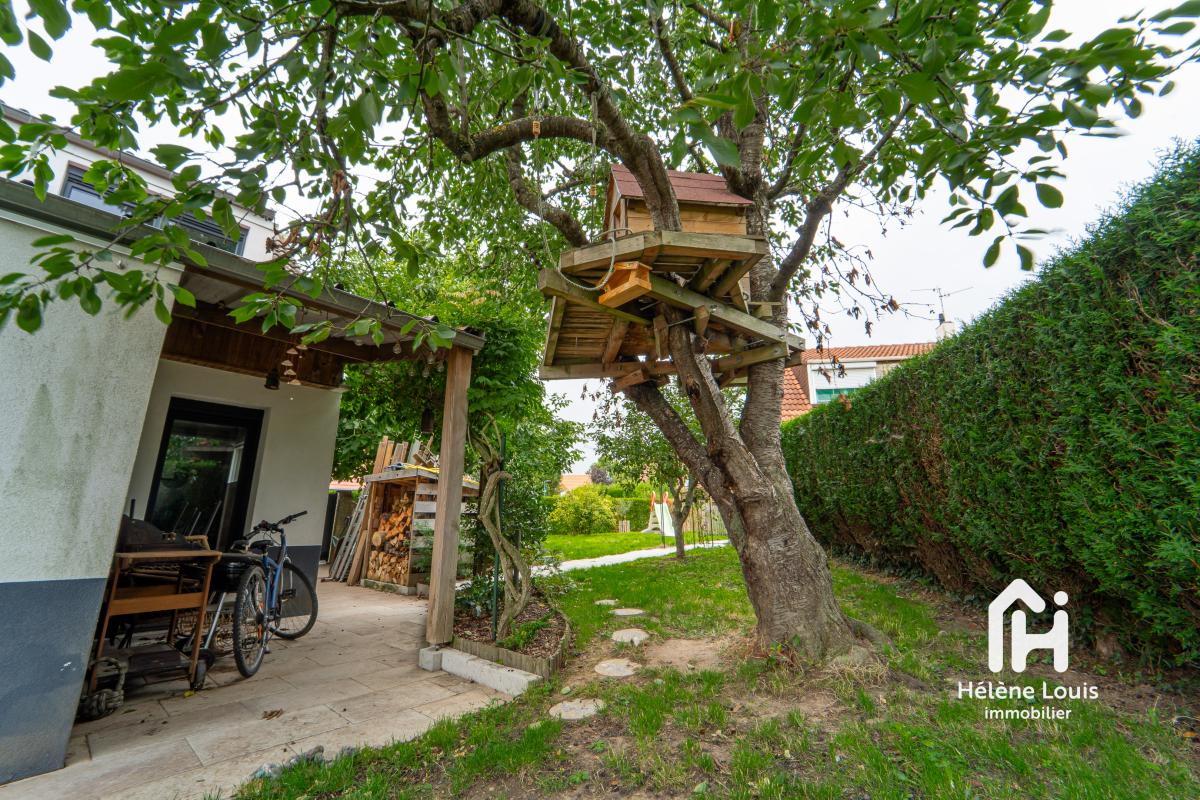 Jolie maison semi-individuelle - 5 ch - Jardin - 2 parking