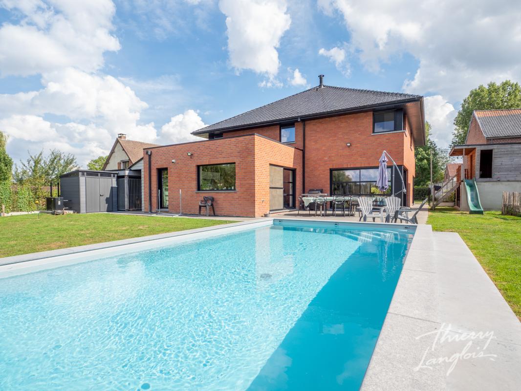 COUP DE COEUR - MAISON INDIVIDUELLE HAUT DE GAMME AVEC PISCI
