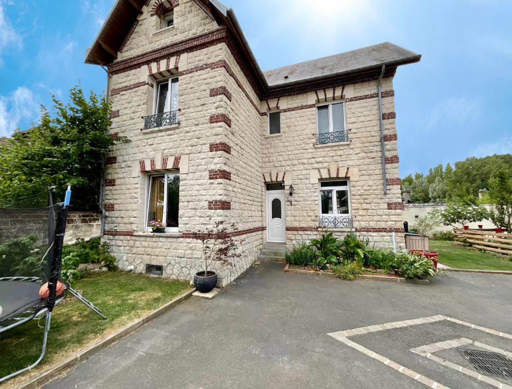 Maison familiale + Studio indépendant