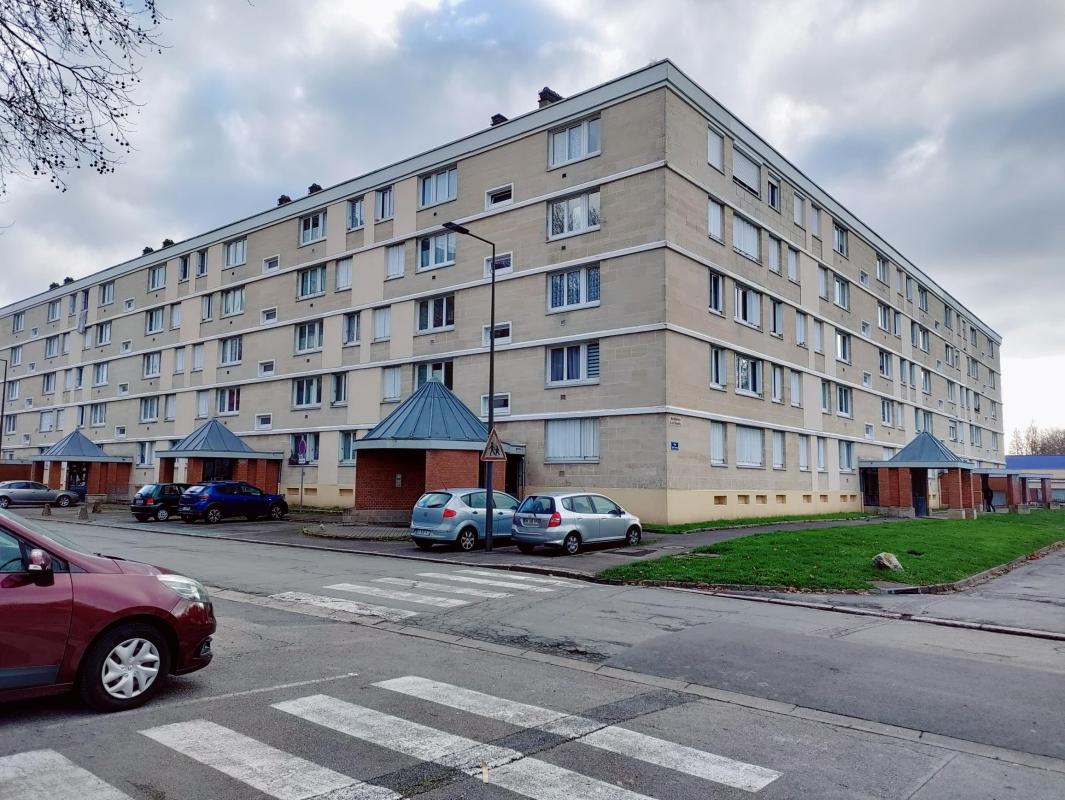 Appartement T5 84m² - Beauvais - 460-3-4-404