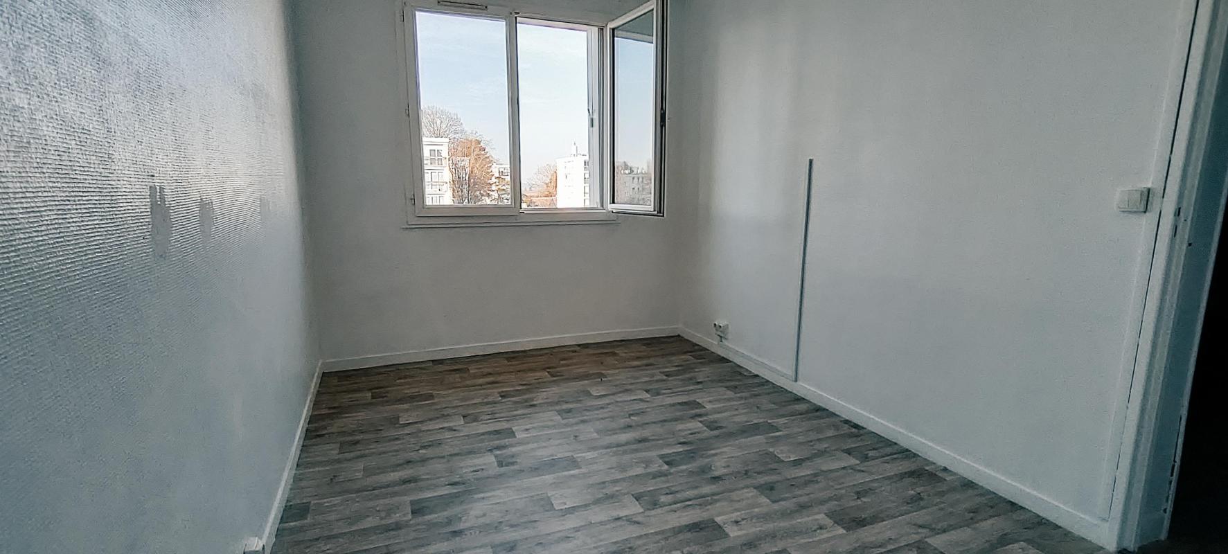 Appartement T2 47m² - Crépy-en-Valois - 3650.2.1.55