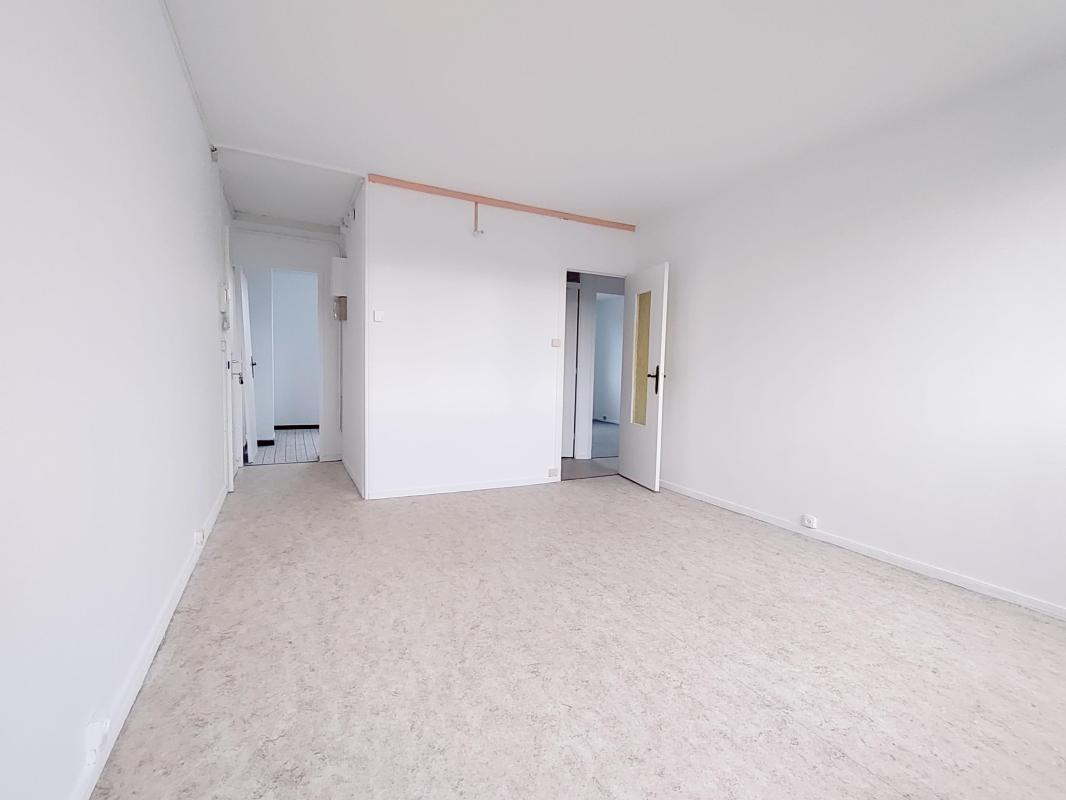 Appartement T4 63m² - Beauvais - 460.3.2.383