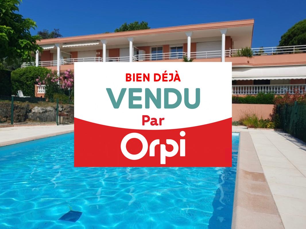 PETITE RESIDENCE - PISCINE - JARDIN - GARAGE - SECTEUR RECHERCHÉ