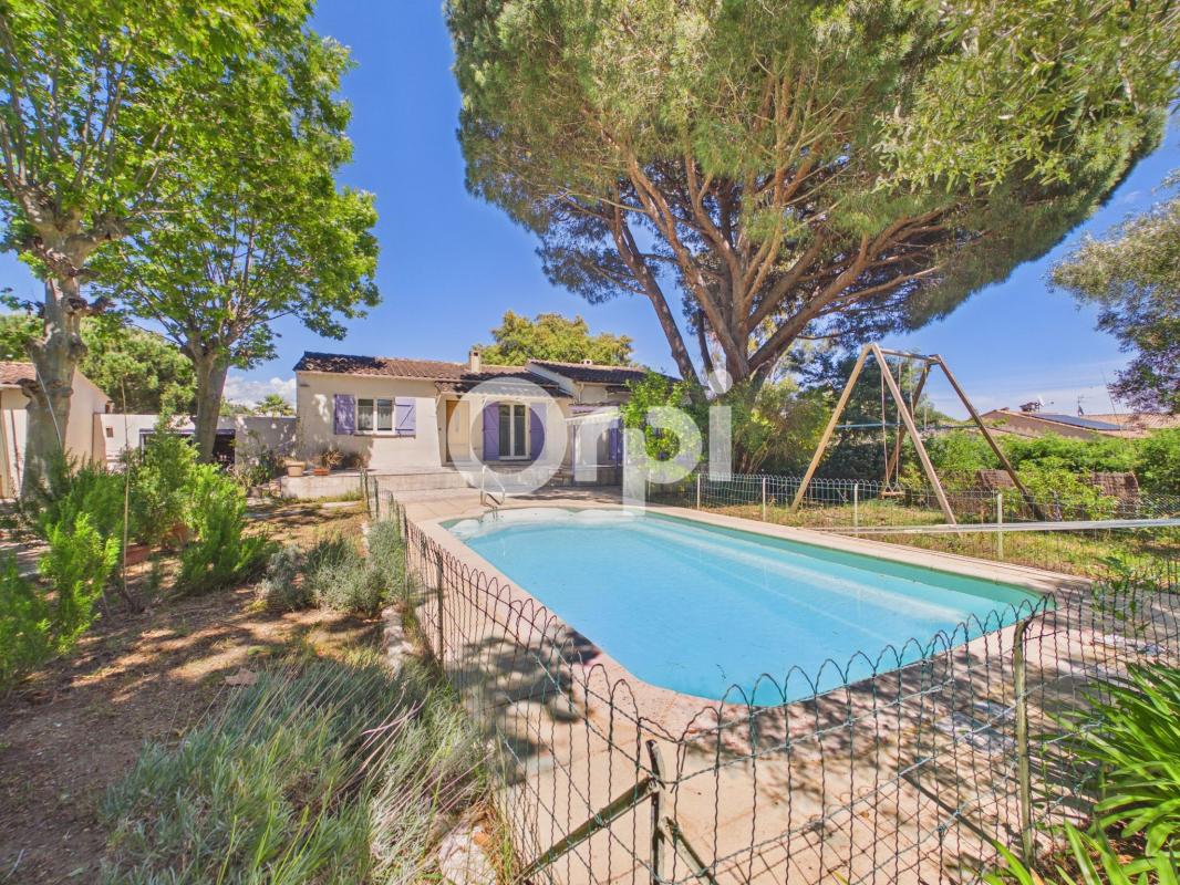PROCHE DE TOUT - RÉCENTE - APPARTEMENT INDÉPENDANT - TERRAIN PLAT - PISCINE
