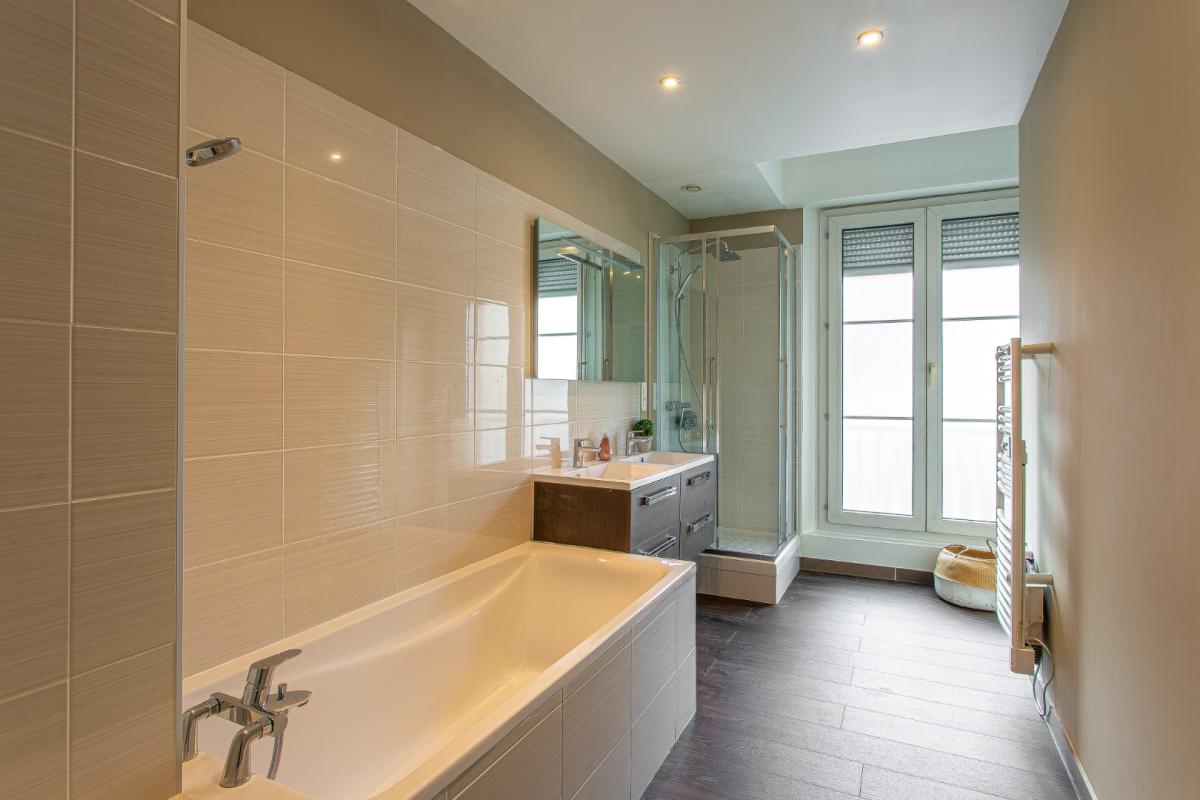 Une chambre en colocation avec services au coeur du centre-ville - Photo 2