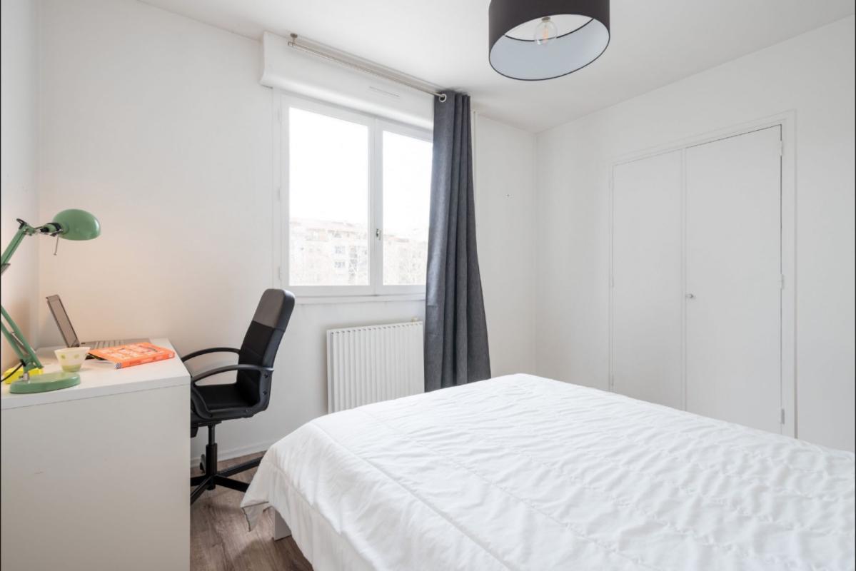 Chambre meublée dans Colocation Lyon 7 - Photo 5