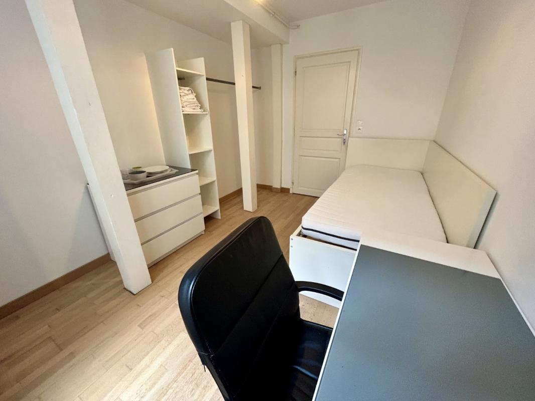 Appartement à louer, 1 pièces, 10 m², Compiegne