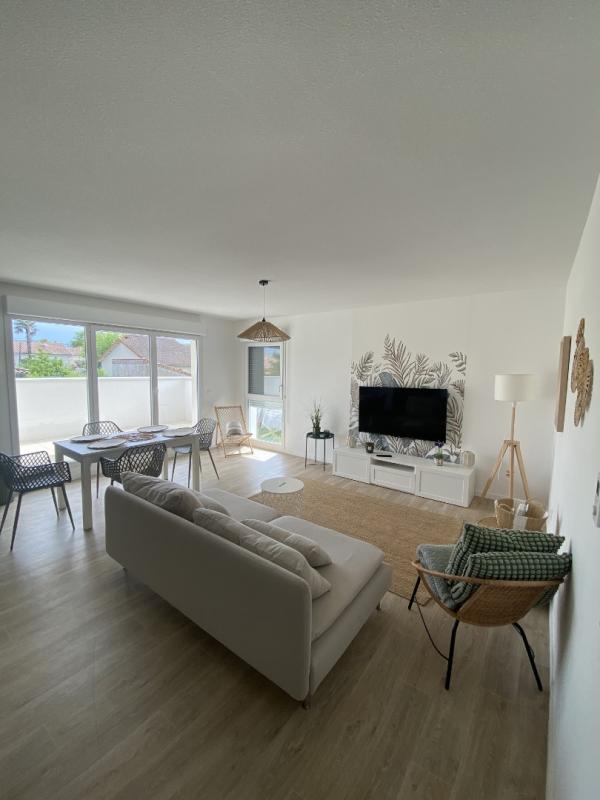 Appartement à louer, 3 pièces, 66 m², Cenon