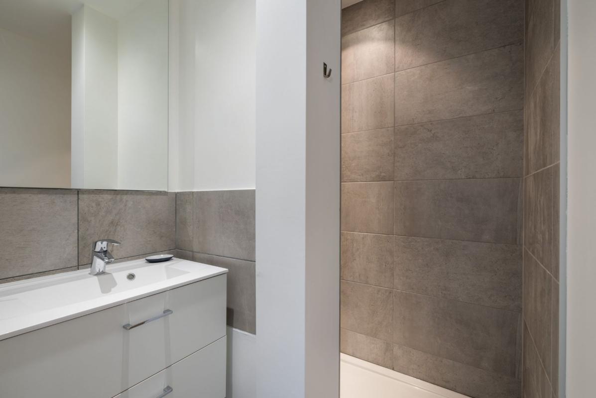 Chambre n°4 meublée - Secteur Lyon 7 (Jean Jaurès-Gerland) - Photo 4