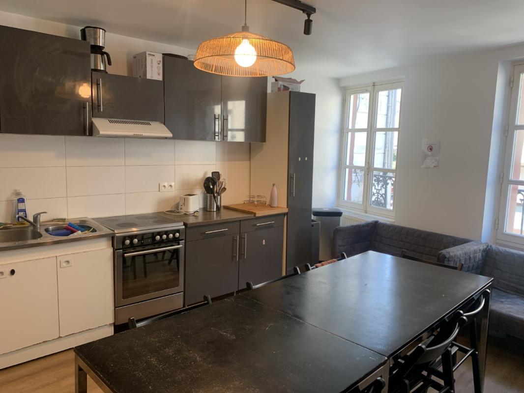 Appartement à louer, 1 pièces, 10 m², Compiegne