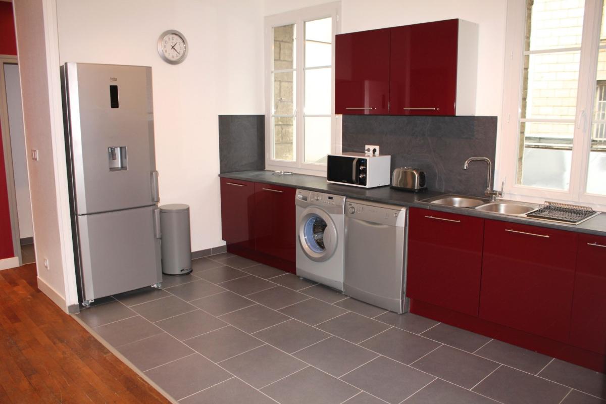 Mieux qu'un studio, une chambre meublée en colcoation avec services - Photo 2
