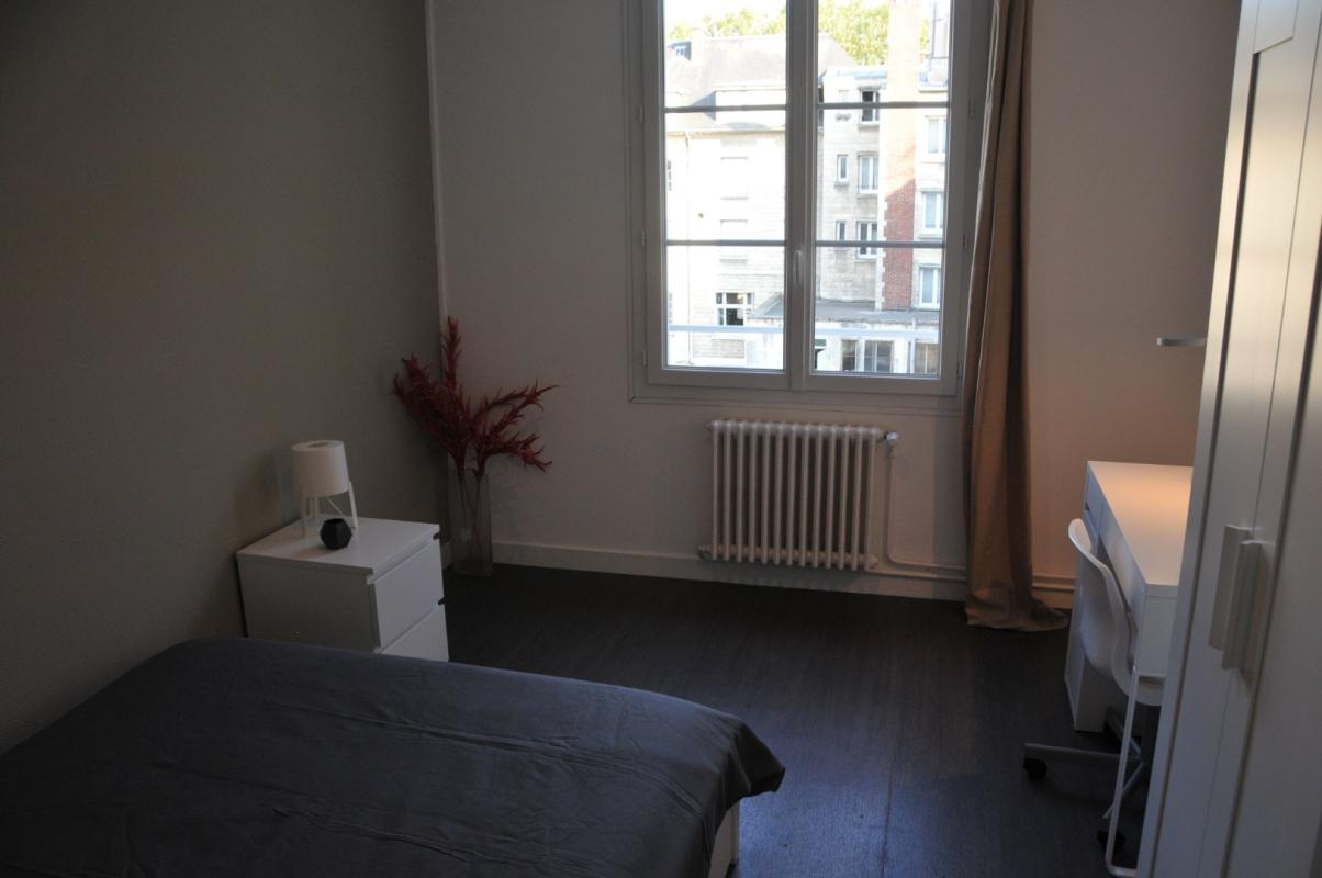 Appartement à louer, 1 pièces, 14 m², Compiegne